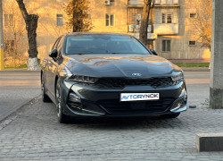 Kia K5 2021 года