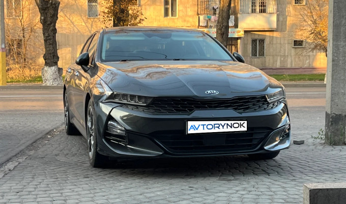 Kia K5 2021 года