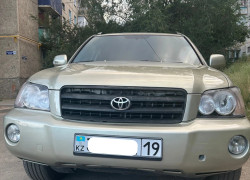 Toyota Highlander 2002 года