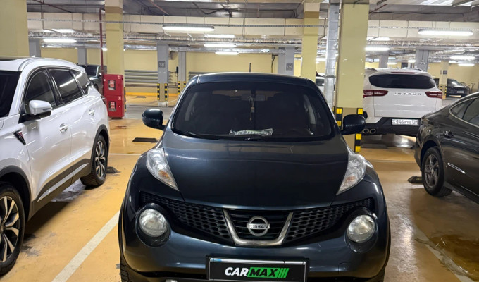 Nissan Juke 2012 года