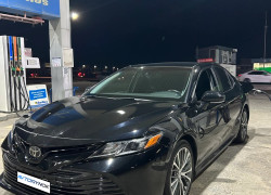 Toyota Camry 2017 года