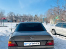 Mercedes-Benz E-Класс 1990 года