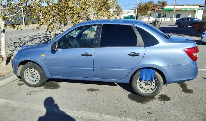 ВАЗ (Lada) Granta 2015 года