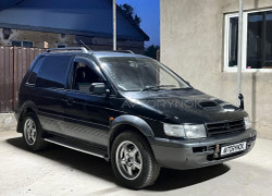 Mitsubishi RVR 1995 года