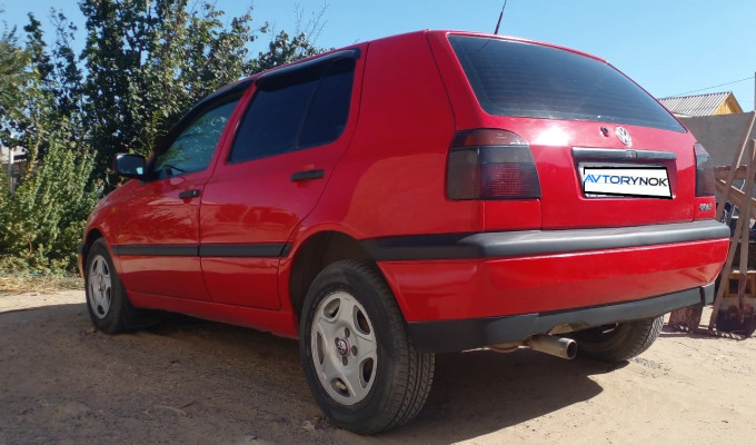 Volkswagen Golf 1996 года