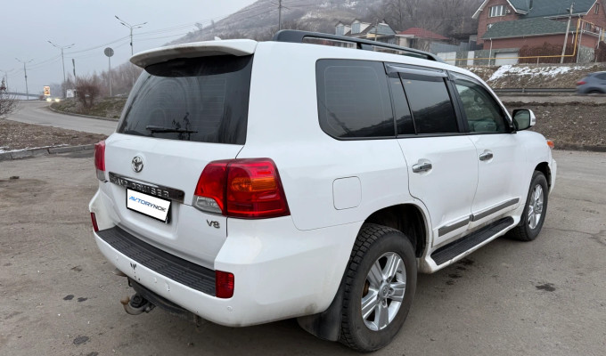 Toyota Land Cruiser 2014 года