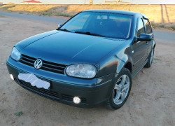 Volkswagen Golf 2004 года