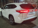 Toyota Highlander 2021 года