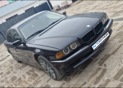 BMW 7 серия 1997 года