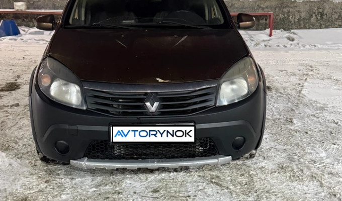 Renault Sandero 2014 года