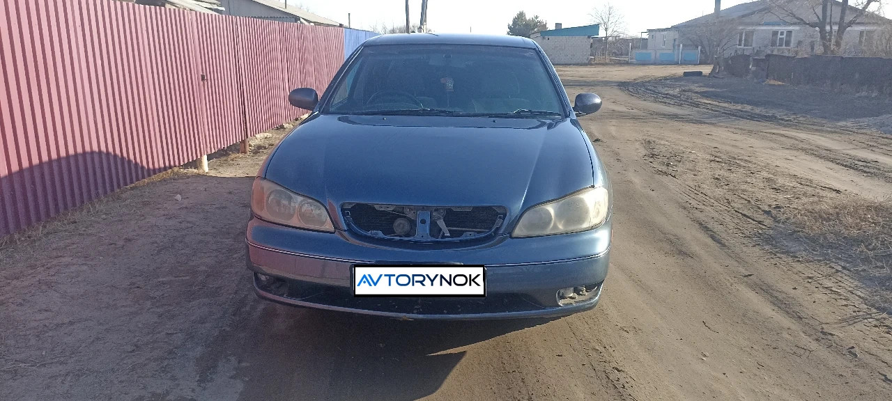 Nissan Cefiro, 1999