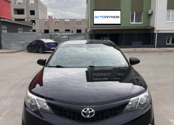 Toyota Camry 2012 года