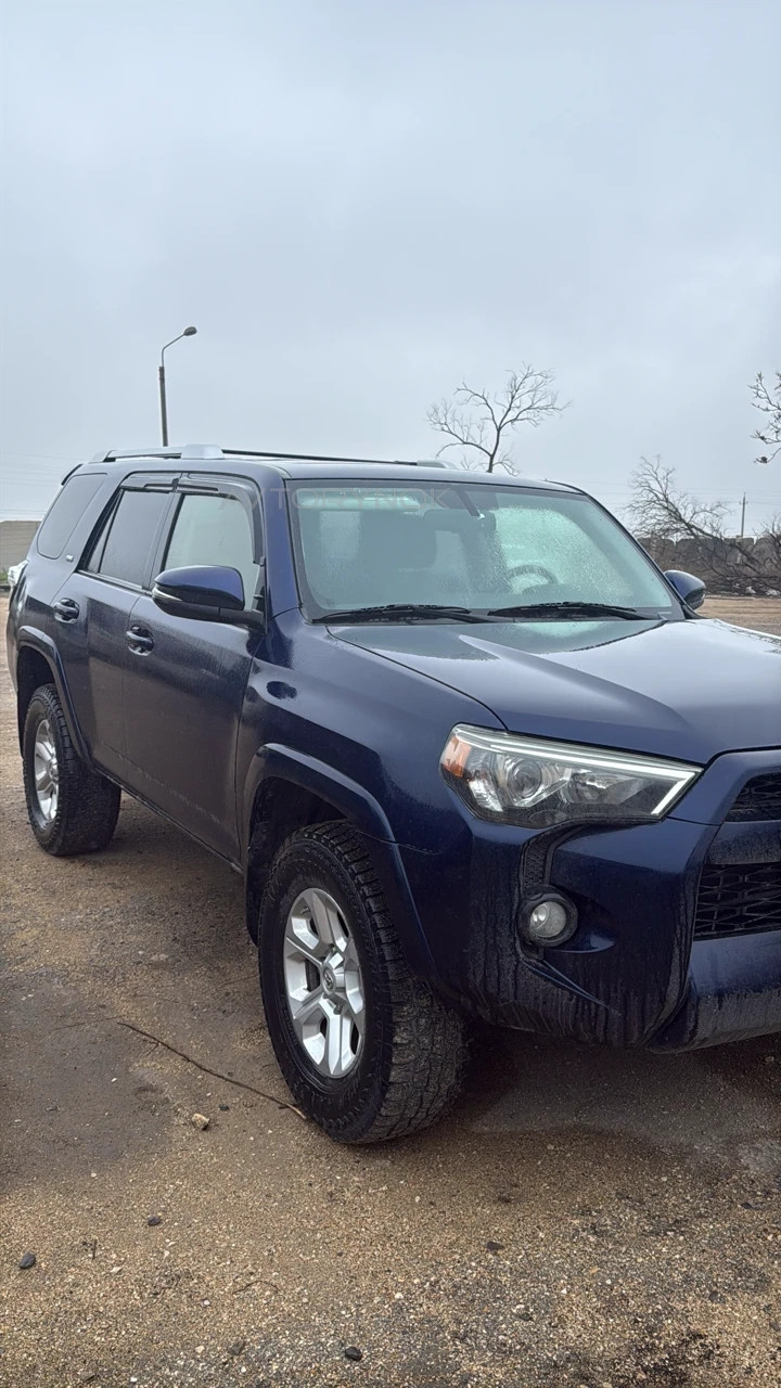 Toyota 4Runner, 2016