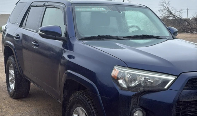 Toyota 4Runner 2016 года