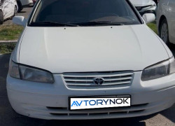 Toyota Camry 1997 года