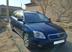 Toyota Avensis 2004 года