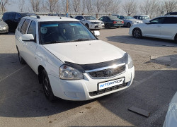 ВАЗ (Lada) Priora 2013 года