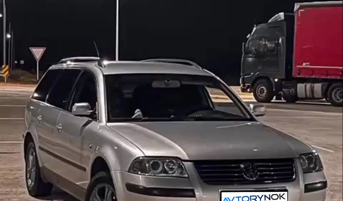 Volkswagen Passat 2003 года