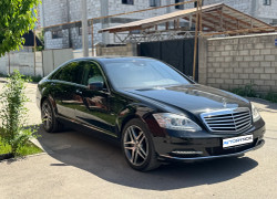 Mercedes-Benz S-Класс 2012 года