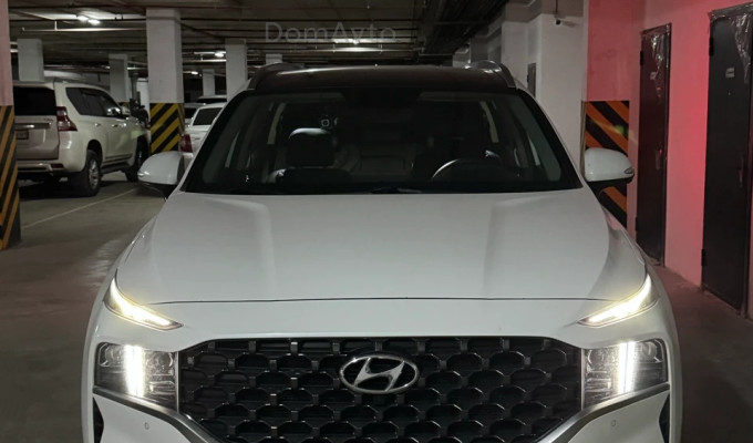 Hyundai Santa Fe 2023 года