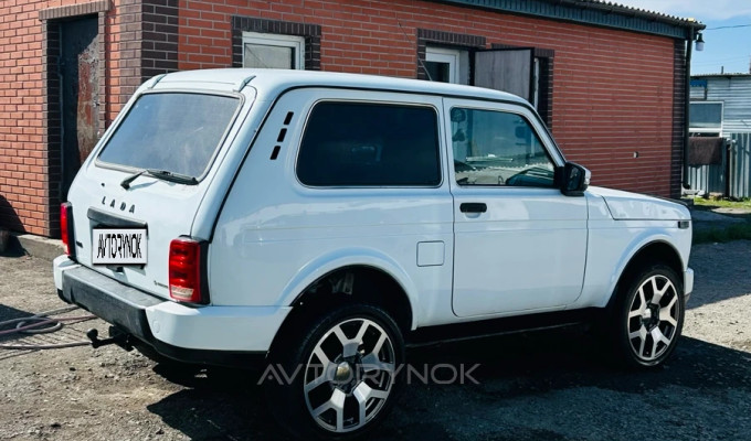 ВАЗ (Lada) 2121 (4x4) 2013 года