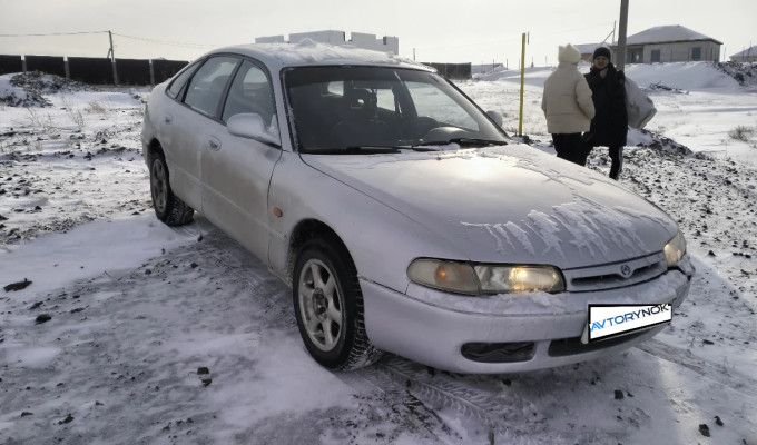 Mazda Cronos 1994 года