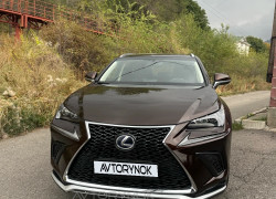 Lexus NX 2016 года