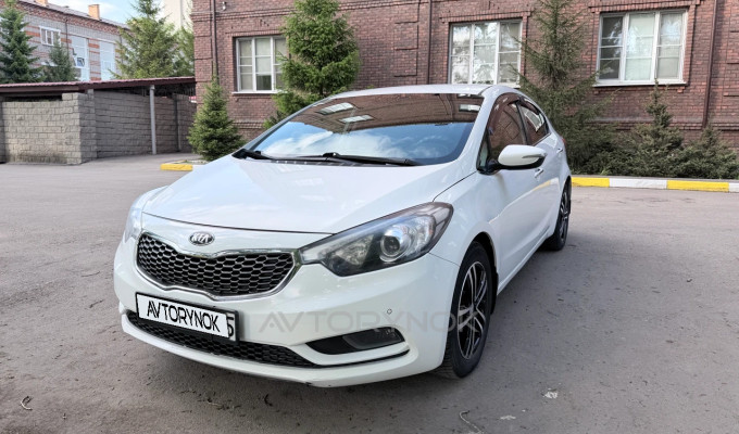 Kia Cerato 2013 года