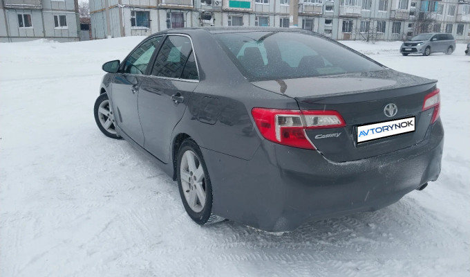 Toyota Camry 2014 года