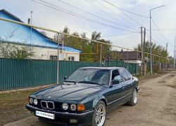 BMW 7 серия 1992 года