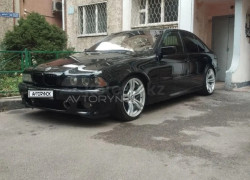 BMW 5 серия 2002 года