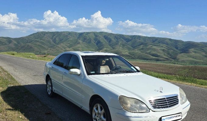 Mercedes-Benz S-Класс 2000 года