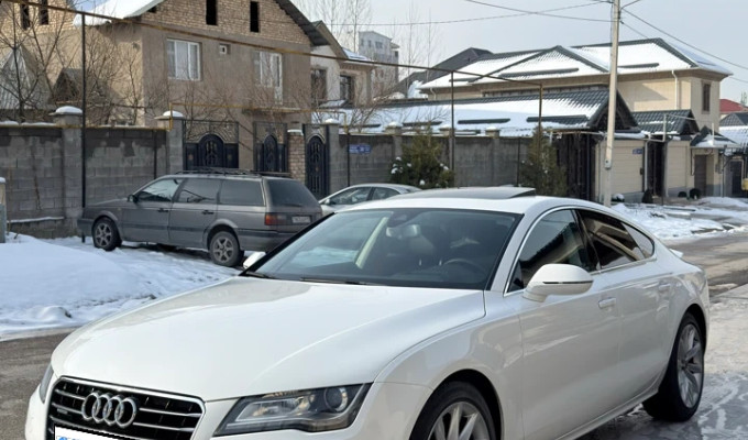 Audi A7 2013 года
