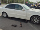Mercedes-Benz E-Класс 2004 года