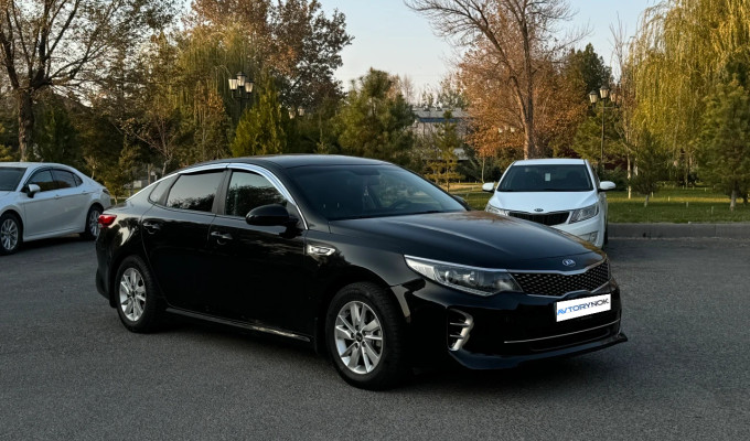 Kia K5 2018 года