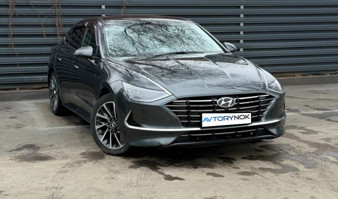 Hyundai Sonata 2023 года