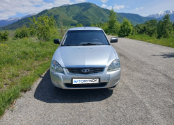 ВАЗ (Lada) Priora 2013 года