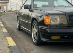 Mercedes-Benz E-Класс 1990 года