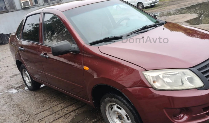 ВАЗ (Lada) Granta 2012 года