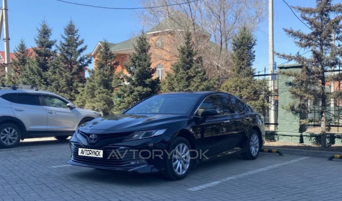 Toyota Camry 2018 года