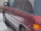 Nissan Prairie 1990 года