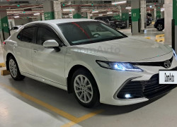 Toyota Camry 2022 года