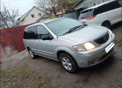 Mazda MPV 2000 года