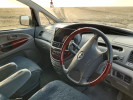 Toyota Estima 2002 года