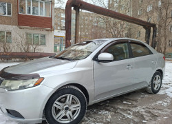 Kia Cerato 2011 года