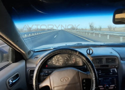 Infiniti J30 1996 года