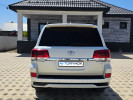 Toyota Land Cruiser 2017 года