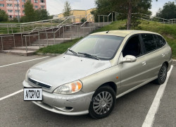 Kia Rio 2002 года