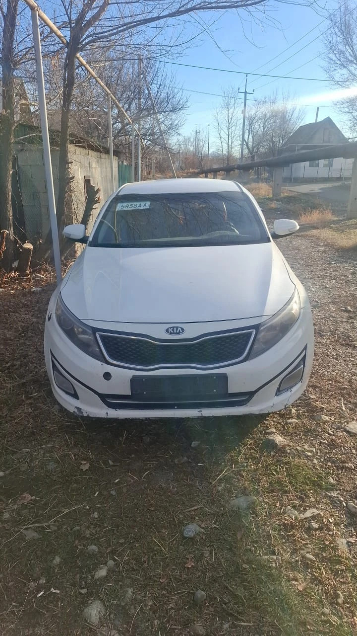Kia K5, 2015