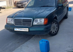 Mercedes-Benz E-Класс 1995 года